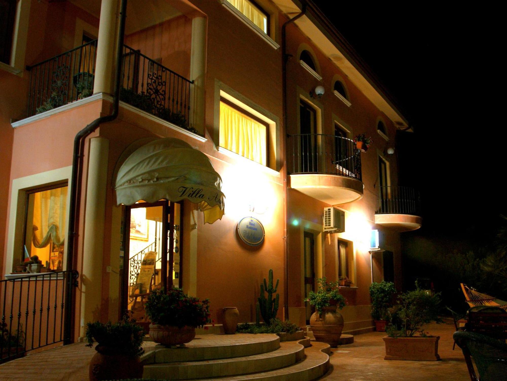 Villa Aurora Le Castella  Exterior foto