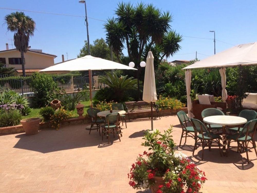 Villa Aurora Le Castella  Exterior foto